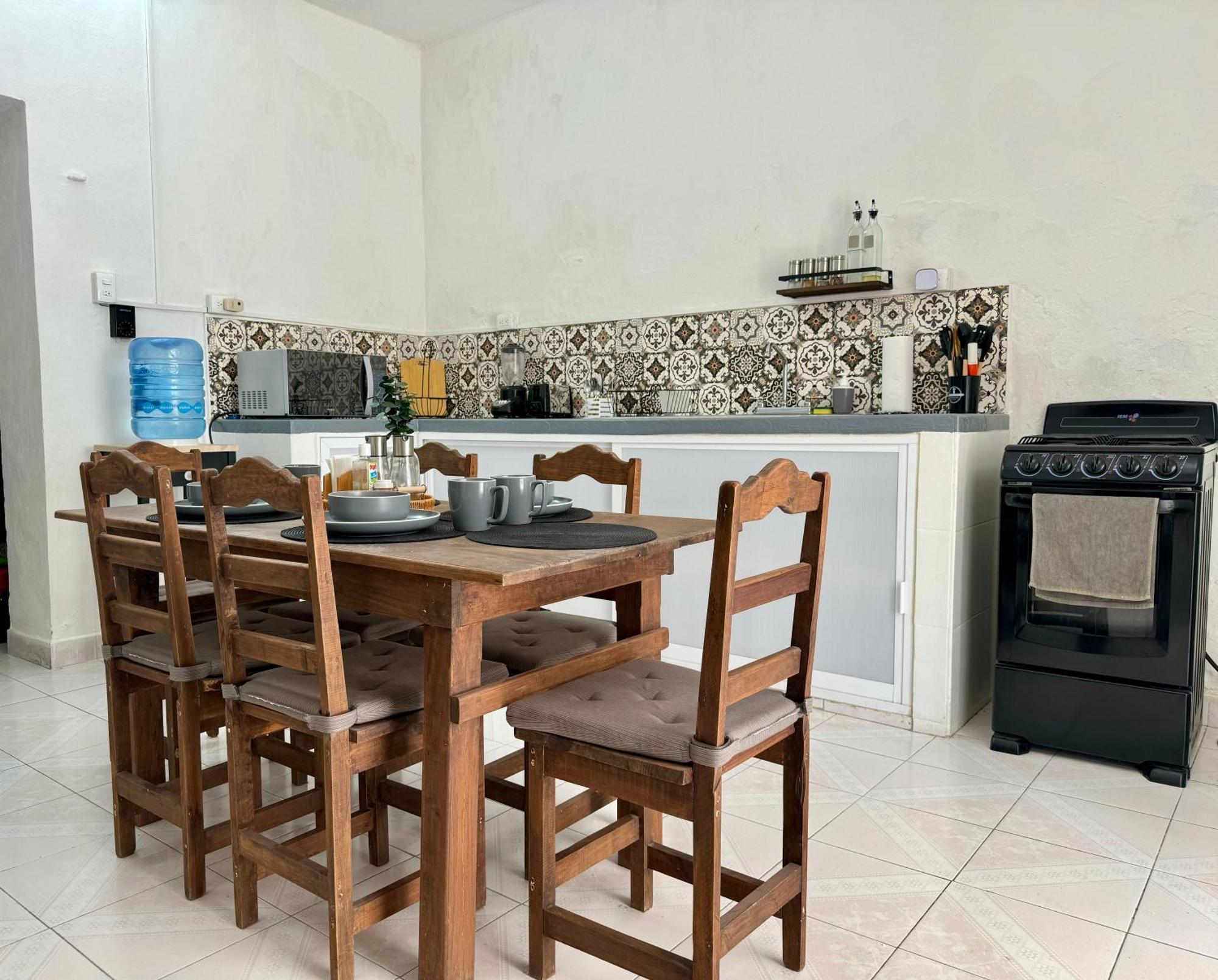 Сasa de vacaciones Casita Azul Colonial En El Centro De Merida. *