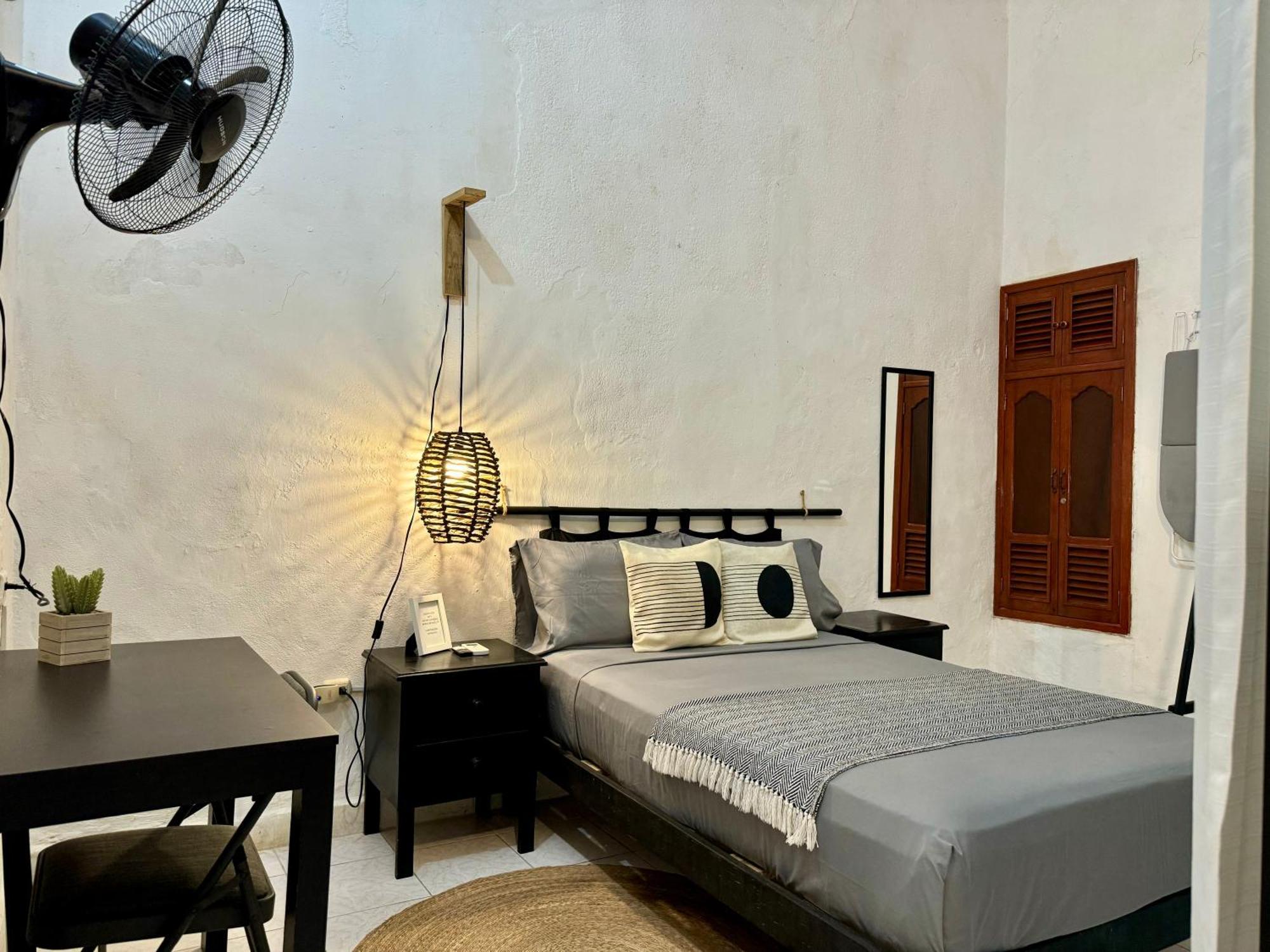 Casita Azul Colonial En El Centro De Merida.